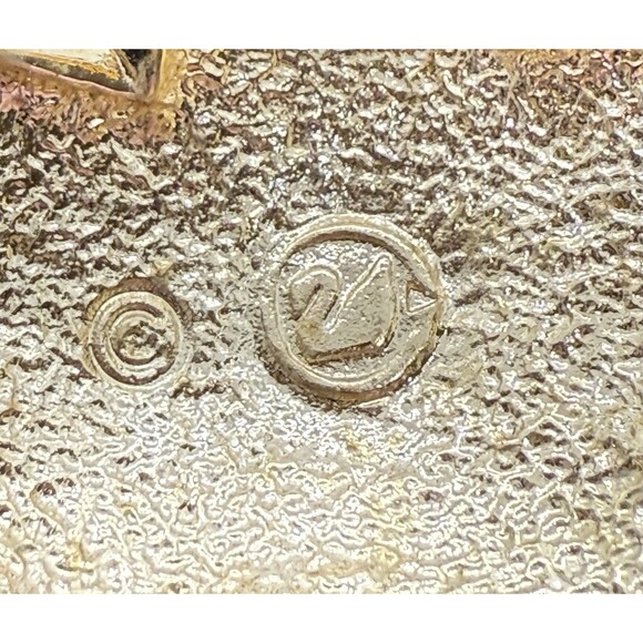 Swarovski Goldtone Starfish Brooch Pin W/ Scattered Clear Crystals Retired Rare - Picture 6 of 11